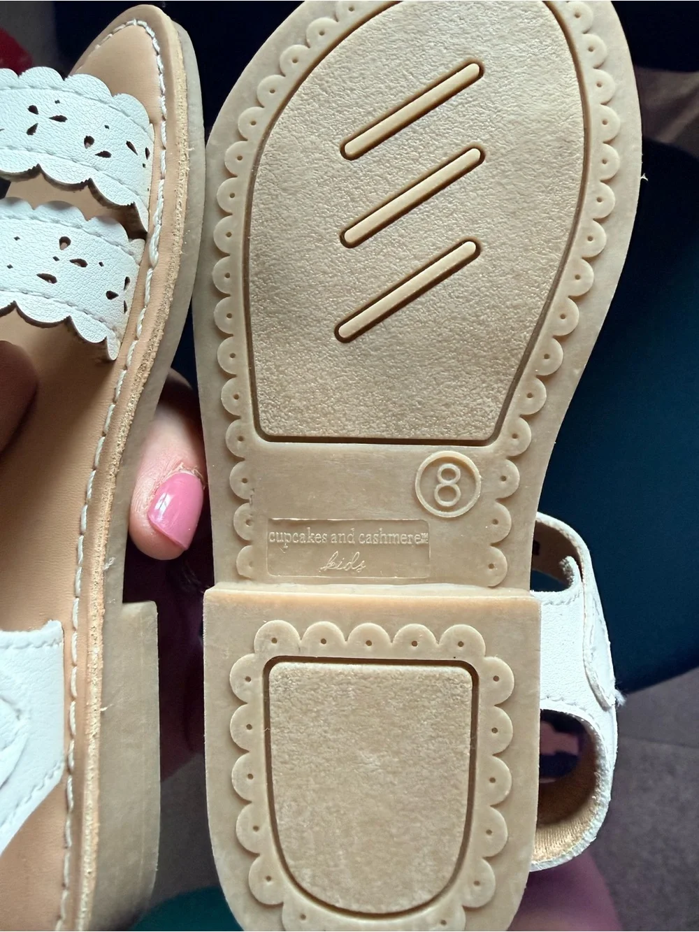 NWOT Cupcakes and Cashmere Kids White Scalloped Strap Sandals - Size 8